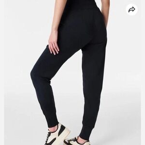 SPANX Soft and Smooth Jogger Pants Women's Medium Color Black